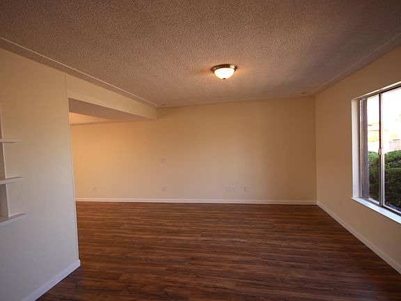 5th image of 10608 N 114th Dr