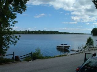 158 Poor Farm Rd, Alburgh, VT 05440