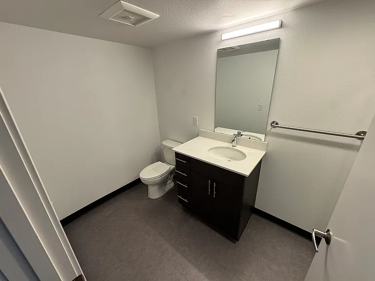 Mysa Apartments — Photo 38
