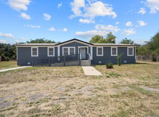 4811 Legend Hts, San Antonio, TX 78253
