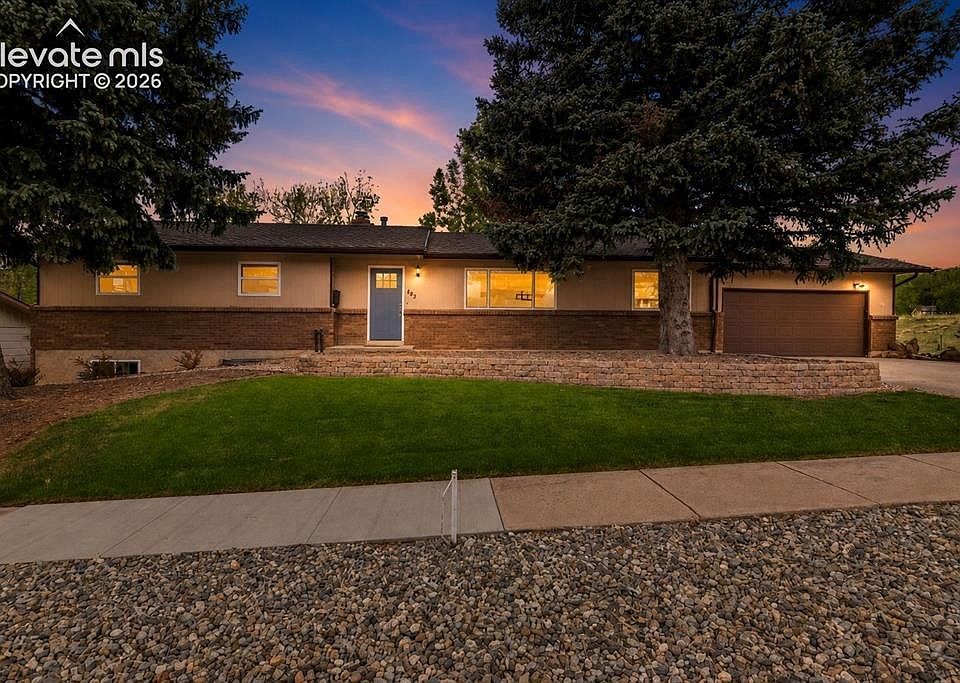 1st image of 185 Mikado Dr W