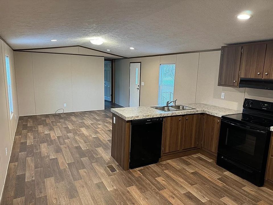 1st image of 394 Fullers Chapel Rd