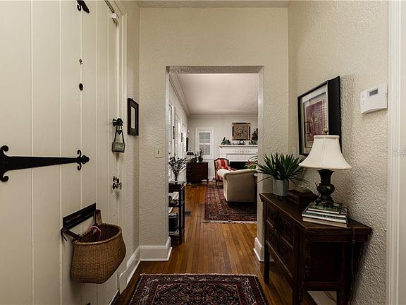 5th image of 665 14th Ave NE