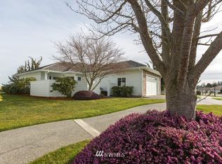 380 Blakely Blvd, Sequim, WA 98382