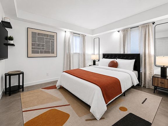 5th image of 200 NW 25th St #1-8