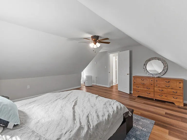 10 N Meadow Dr — Photo 13