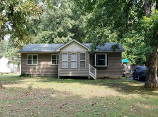 832 Bouchelle Rd, Elkton, MD 21921