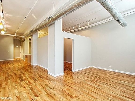 5th image of 4807 S Ashland Ave APT 204