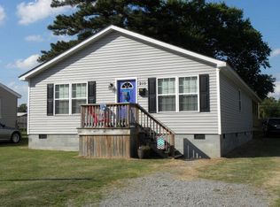 215 Clinton St, Roanoke Rapids, NC 27870