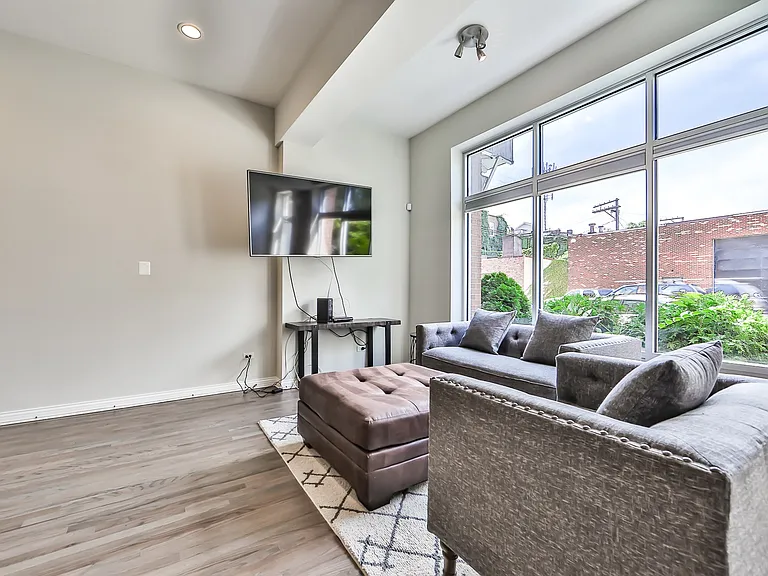 517 N Racine Ave #1 — Photo 13