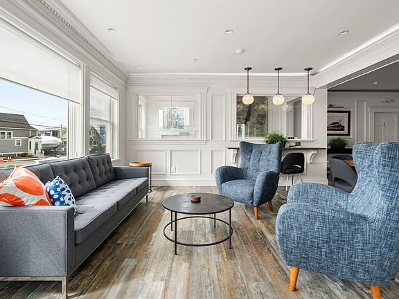 5th image of 600 Shirley St #11