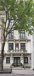 114 East 65th Street in Lenox Hill