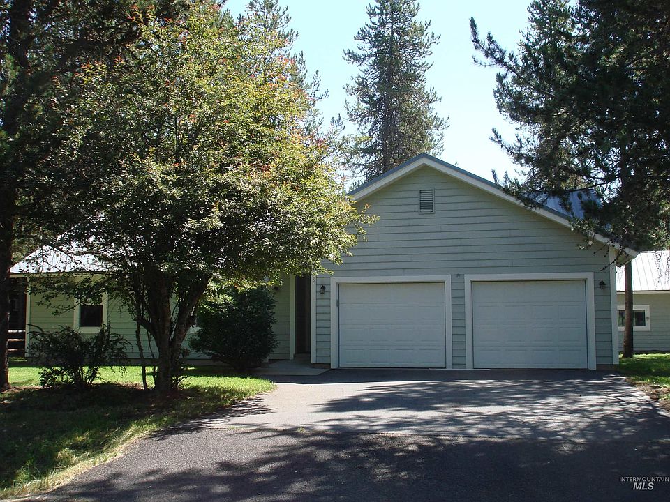 1st image of 628 Syringa Dr
