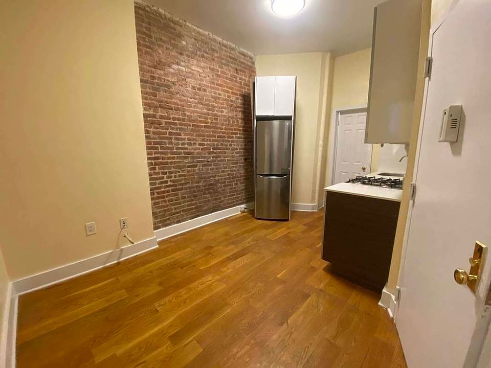 1st image of 953 Columbus Ave #S1