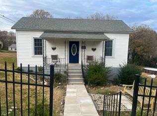 732 Hughes St, Danville, VA 24541