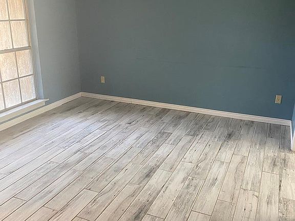 5th image of 4120 Crescent Dr