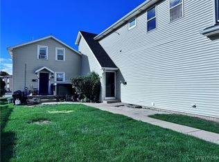 3241 Military Rd, Niagara Falls, NY 14304
