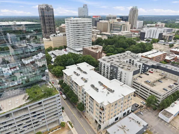 317 W Morgan St APT 504, Raleigh, NC 27601
