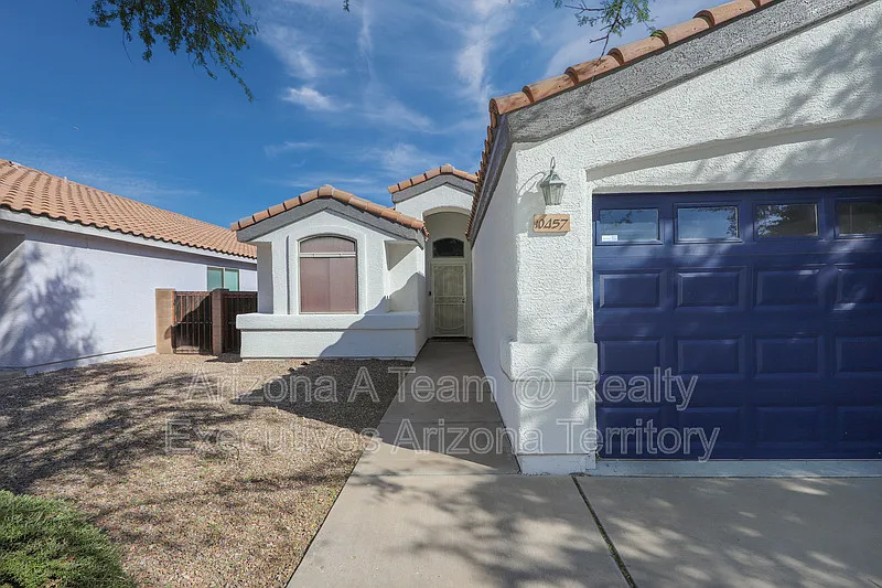 3 bed, 2.0 bath, 1412 sqft, $1,950 — Photo 4
