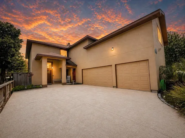 3040 Bayshore Dr, Bacliff, TX 77518