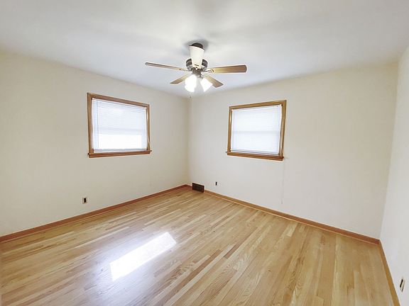 5th image of 165 Eldorado Dr