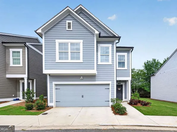 121 Mill Pond Ln, Calhoun, GA 30701