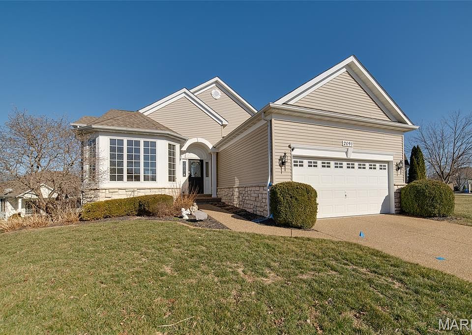 1st image of 2091 Hawks Landing Dr