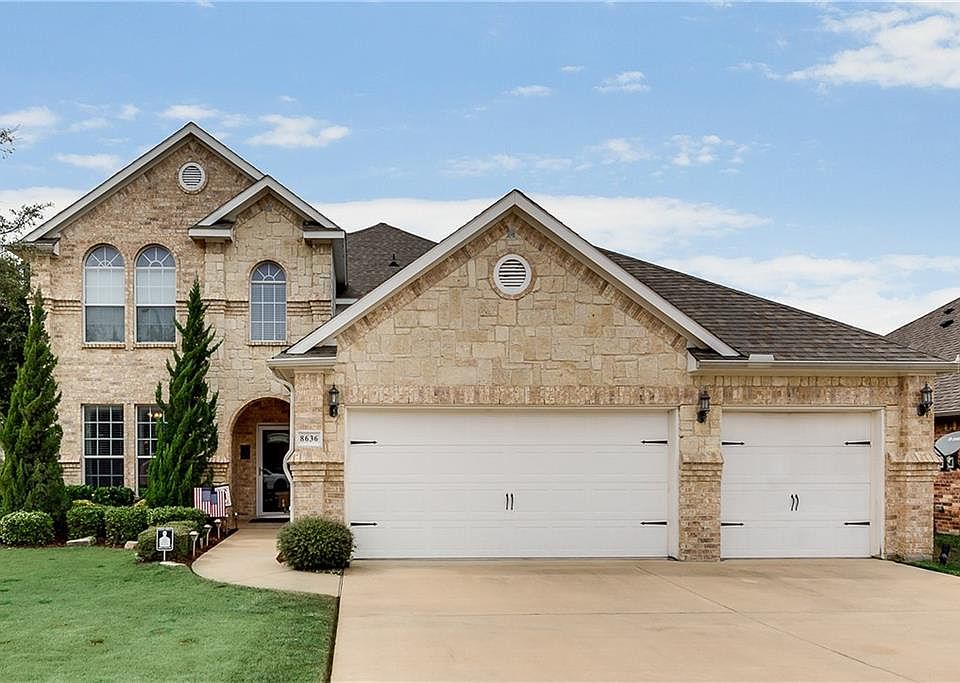 1st image of 8636 Hornbeam Dr