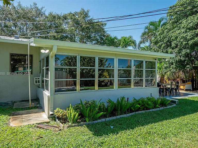 712 Tradewind Dr — Photo 41