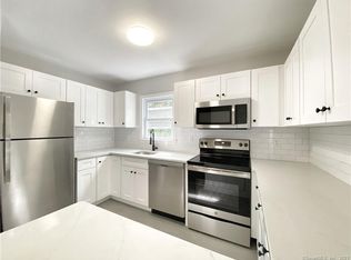 50 Vitti St, New Canaan, CT 06840