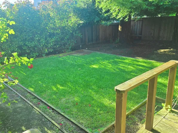 3553 Chestnut Ave APT A, Concord, CA 94519