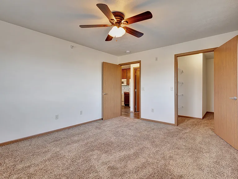 Meadows Apartments — Photo 22
