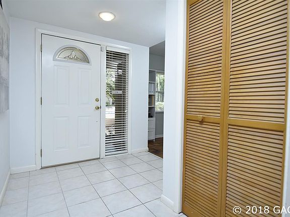 3rd image of 2905 NW 31st Ter