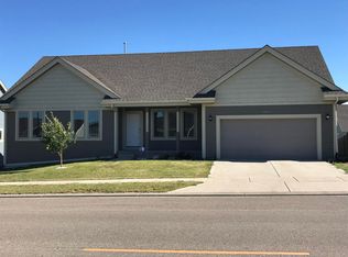 3303 32nd St W, Williston, ND 58801