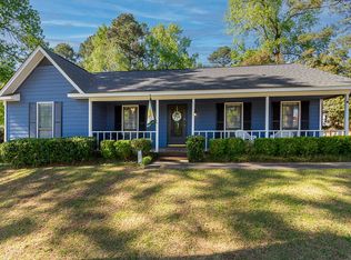 530 Pheasant Run Dr, Evans, GA 30809