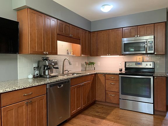 5th image of 660 Watson Branch Dr