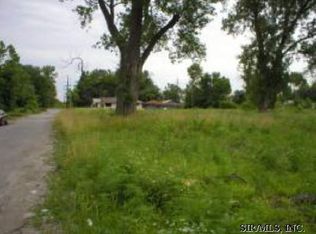 2224 N 53rd St, East Saint Louis, IL 62204