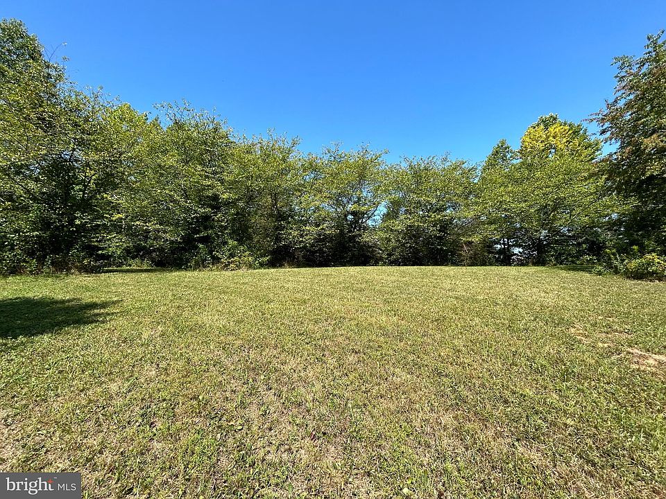 1st image of 21 Seclusion Shores Dr