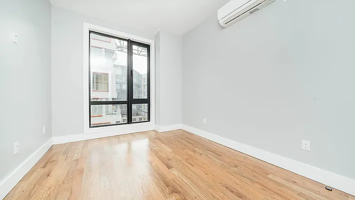 Rented by Nooklyn NYC LLC | media 64