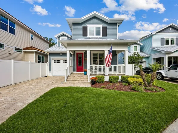 1989 Amelia Oaks Dr, Fernandina Beach, FL 32034