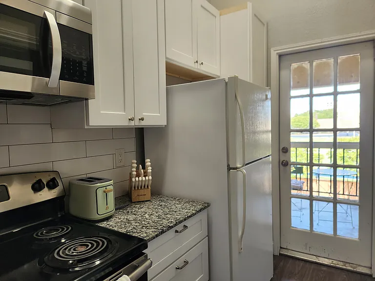 4800 W Lovers Ln #521 — Photo 18