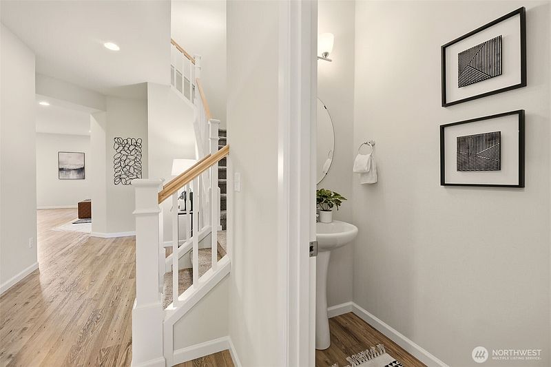 4th image of 7539 18th Street SE
