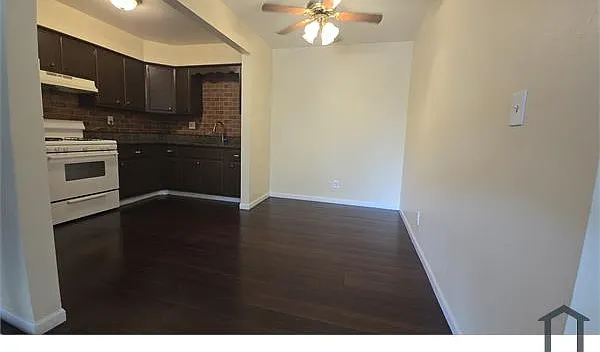 3627 N Rockton Ave #107 — Photo 2