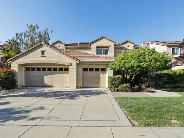 5761 Capilano Dr, San Jose, CA 95138