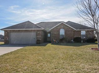 3157 N Western Ave, Springfield, MO 65803
