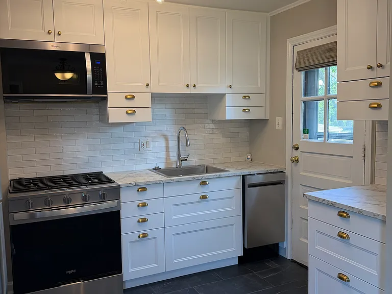 2410 Huntington Ave #2410 — Photo 12