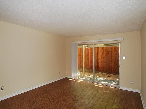 2nd image of 2720 Reagan St APT 102C