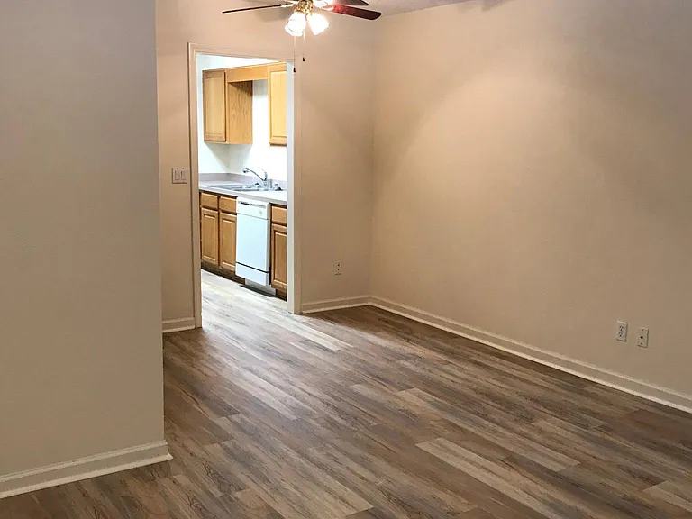 320 Grand Point Dr #A — Photo 3