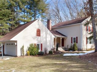 30 Banks Rd, Simsbury, CT 06070