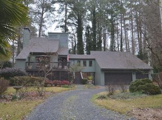 4352 Cary Dr, Snellville, GA 30039